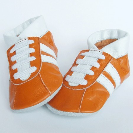 Sneaker Orange (sale) € 15,00